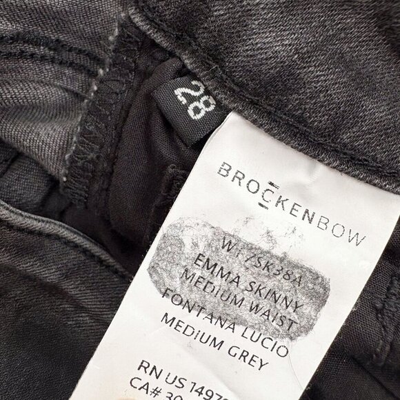 Brockenbow Womens Size 26 Grey Embroidered Skinny Jeans Emma Medium Waist - Picture 8 of 9